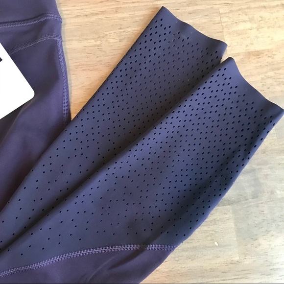 Lululemon Anew Tight - Picture 2 of 4